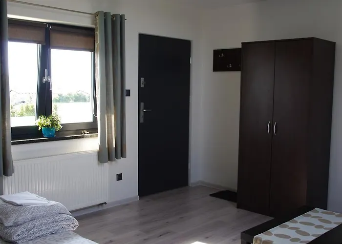 Nocleg ze śniadaniem Monique Wrzosowo (Kamien)